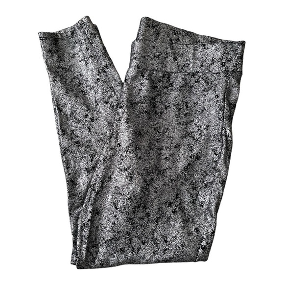 Torrid metallic Brindle Foil Leggings- Size 1 - Picture 6 of 9